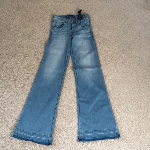 Express Denim - New NWT Express wide leg flare mid-rise jeans